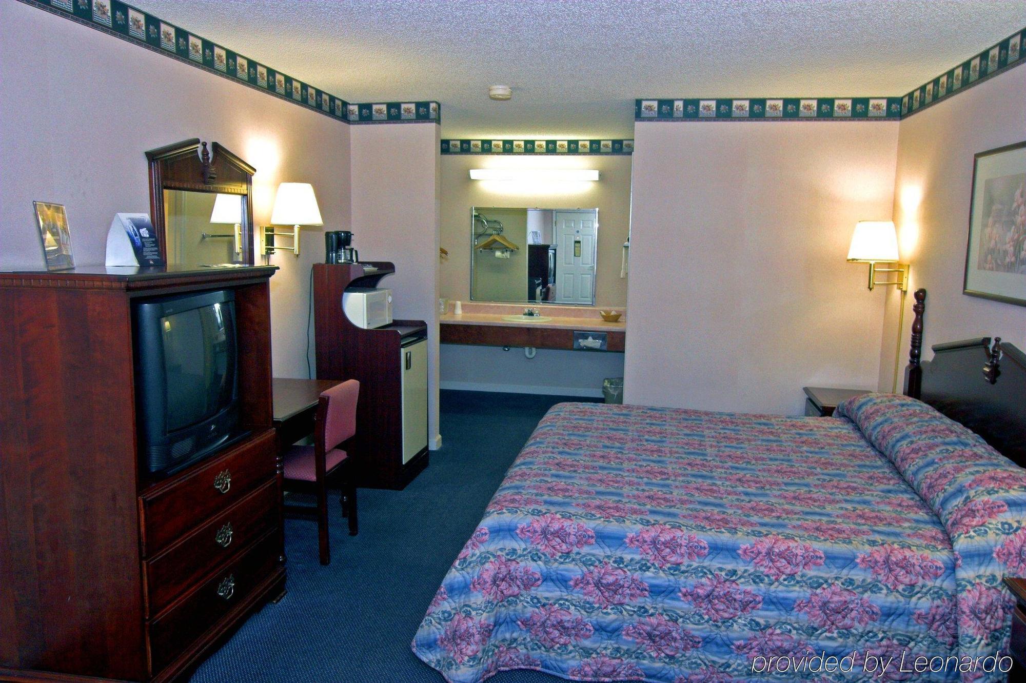 Americas Best Value Inn Hazlehurst Quarto foto