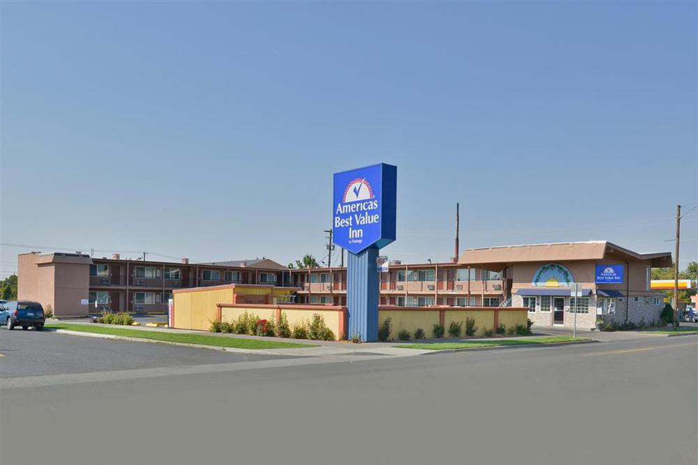 Americas Best Value Inn Hazlehurst Exterior foto