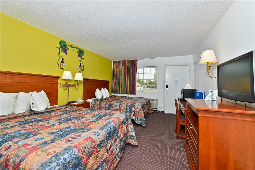 Americas Best Value Inn Hazlehurst Quarto foto